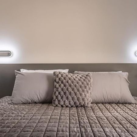 Nocturnal Elegance Apartment By Solea Sliema Exteriör bild