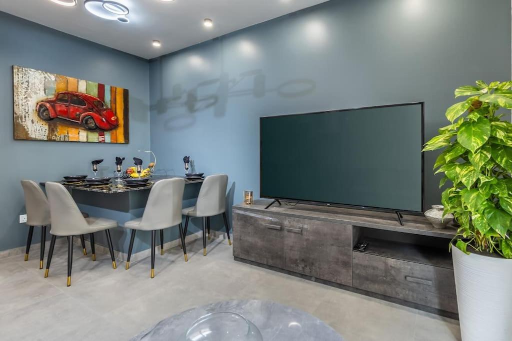 Nocturnal Elegance Apartment By Solea Sliema Exteriör bild
